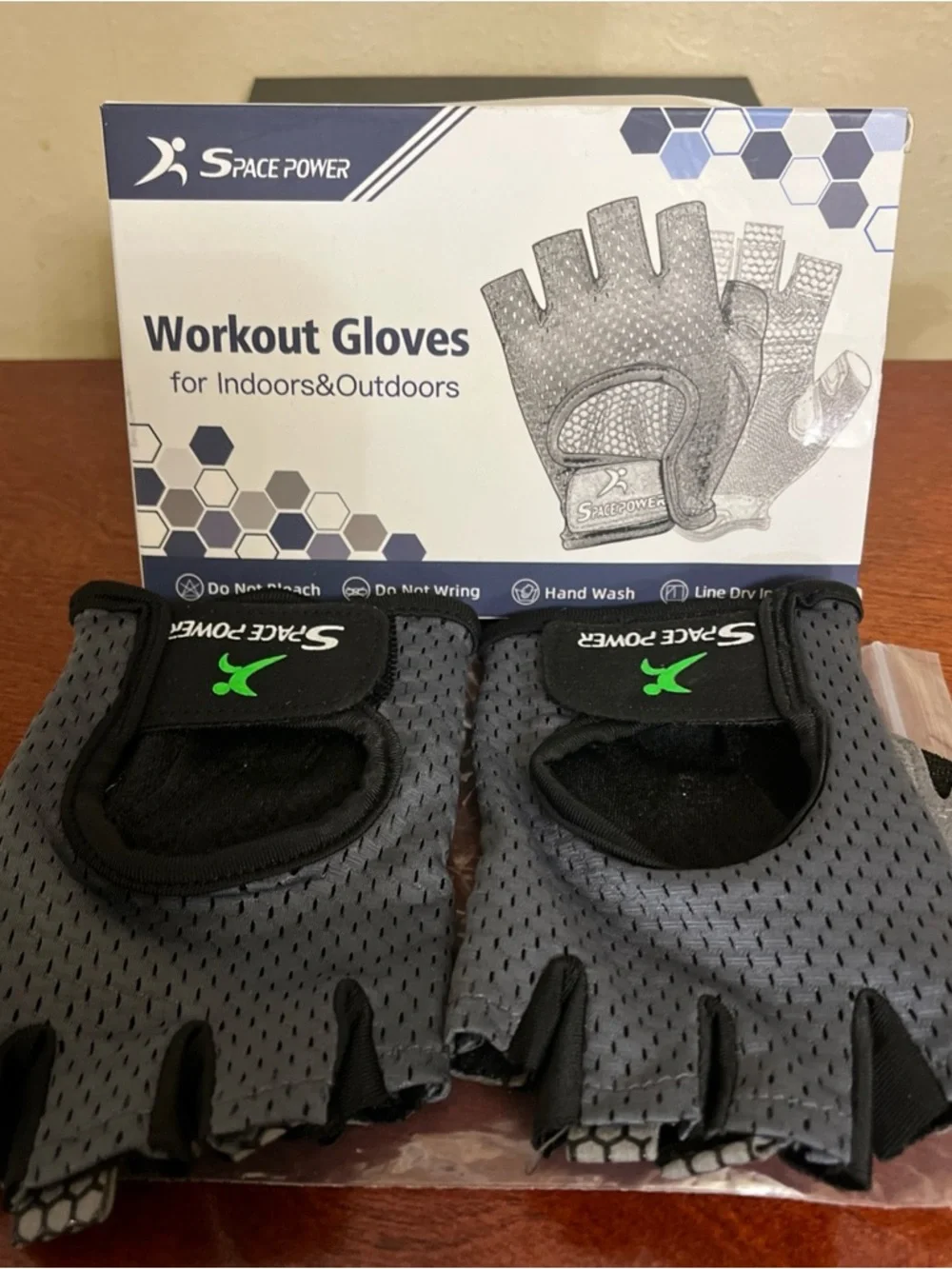 Space power workout gloves gym gloves size small unisex